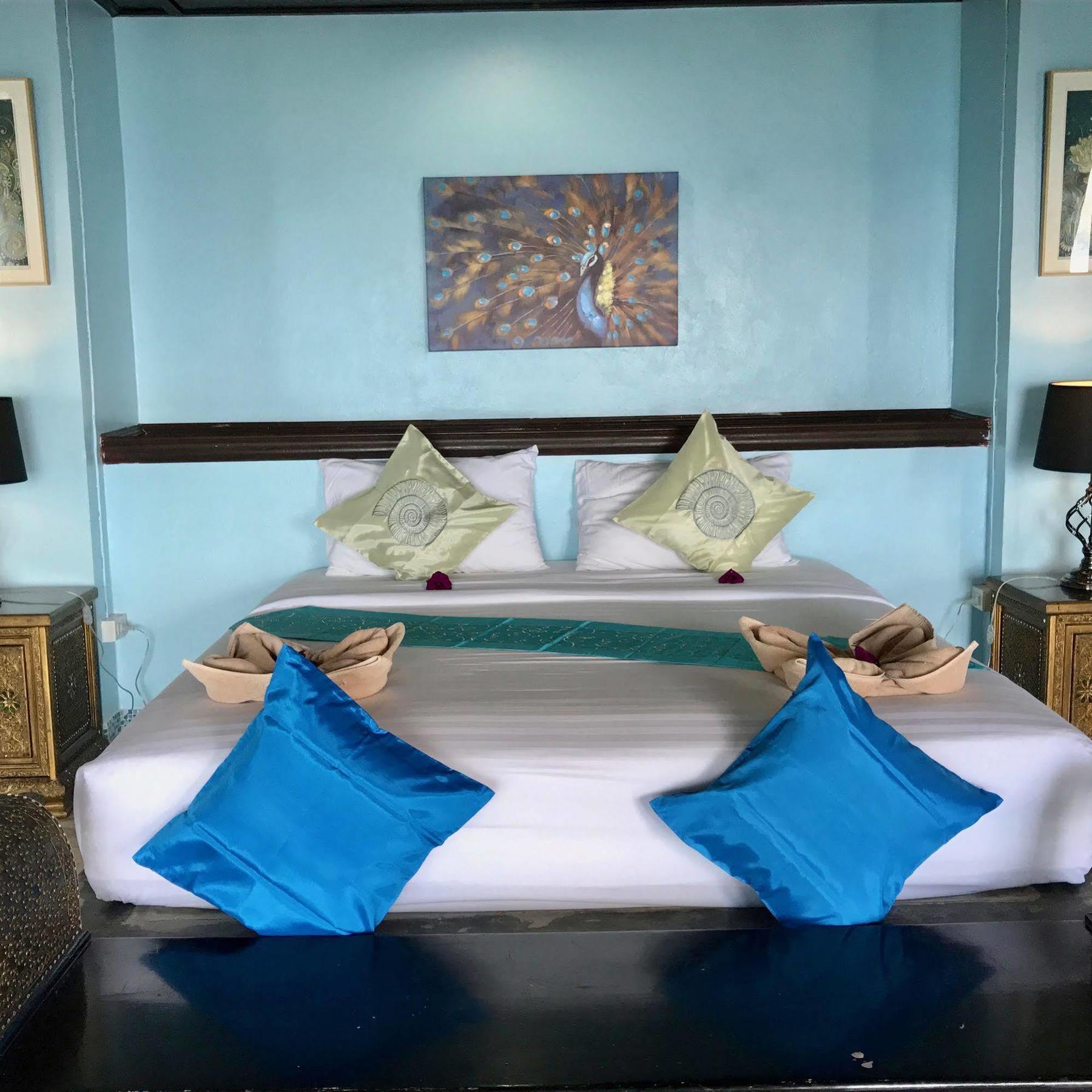The Aminjirah Hotel Ko Tao Bagian luar foto
